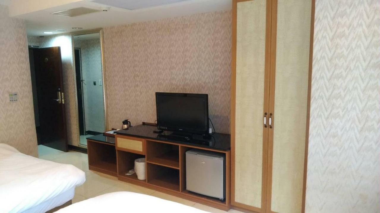 Schoen Hotel Гаосюн Екстер'єр фото
