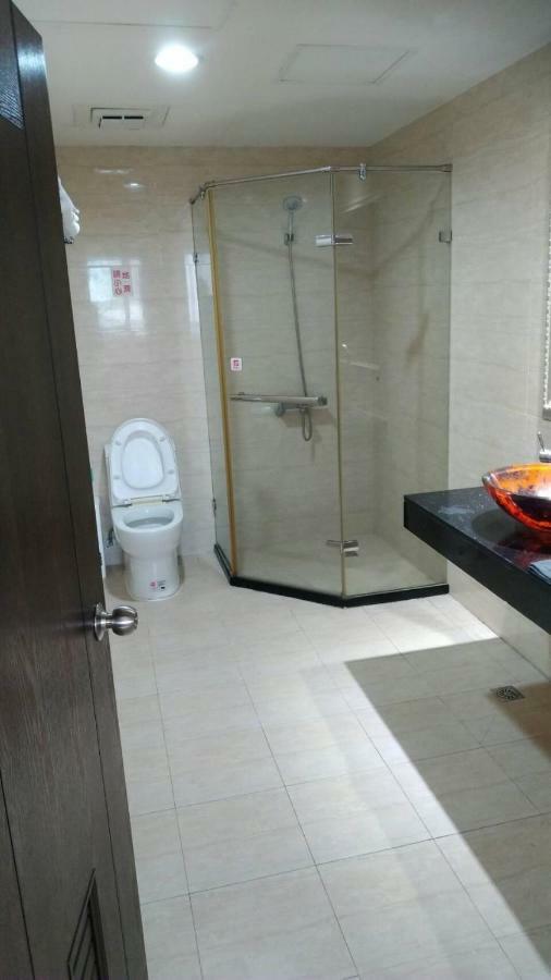 Schoen Hotel Гаосюн Екстер'єр фото